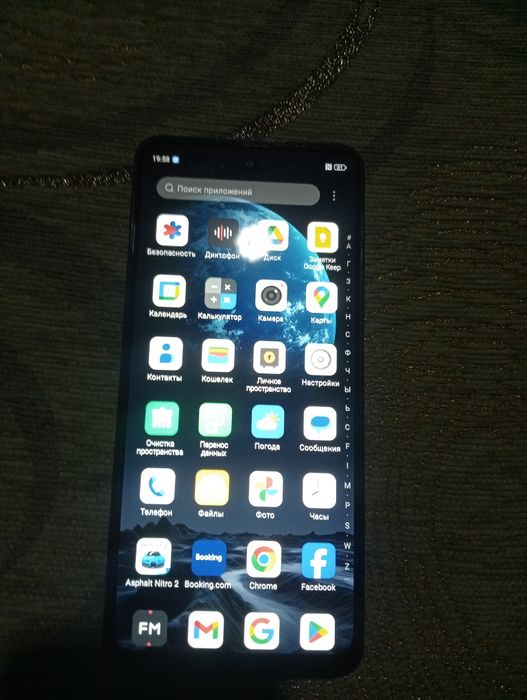 Nubia v60 Desingn 16 оперативки 256 памяти 8 ядер