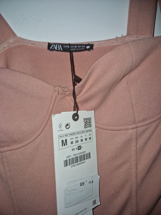 Body elegant nou cu etichetă Zara.