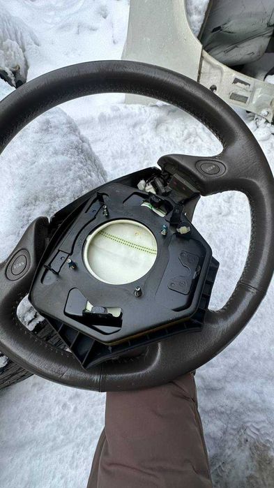 руль тойота харриер с аэрбагом