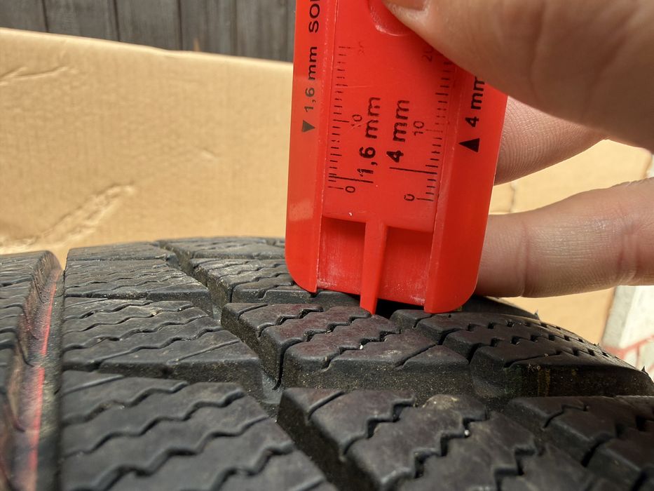 Зимни гуми Bridgestone 205/60/16