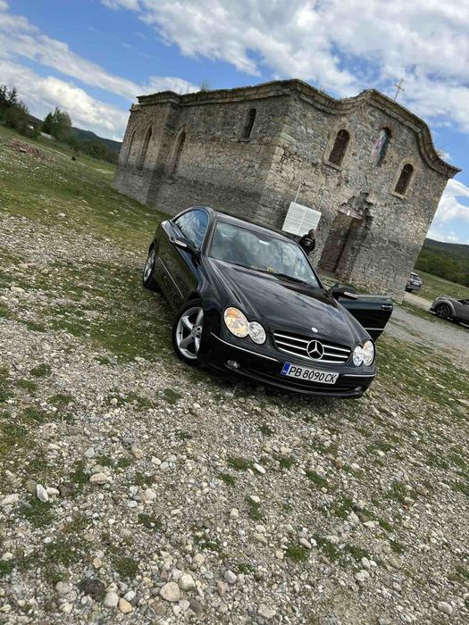 Мерцедес CLK 270 2005 год.