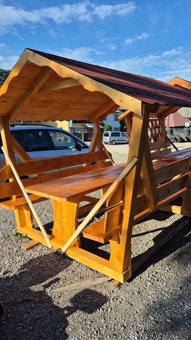 Leagăn  si foișore lemn rotund masiv rustic