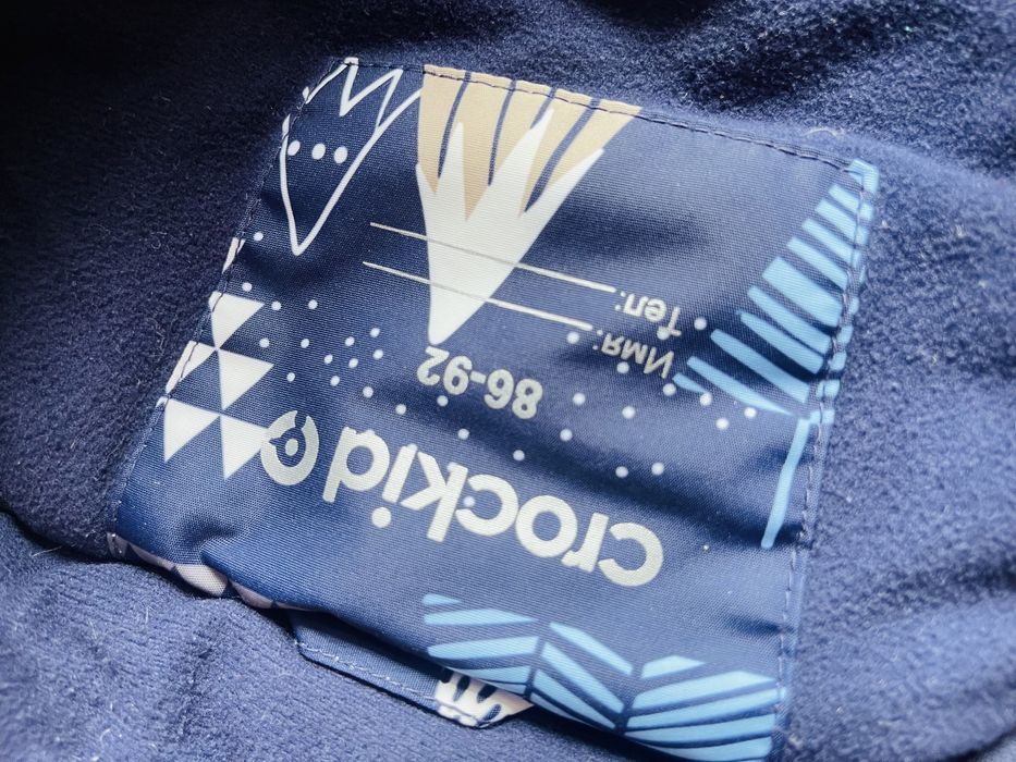 Продам зимнюю куртку Crockid