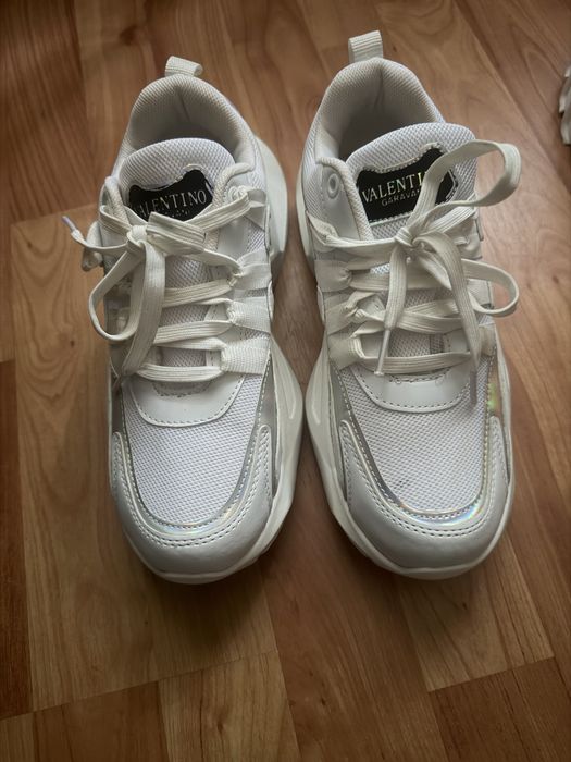 Sneakersi Valentino, marimea 38