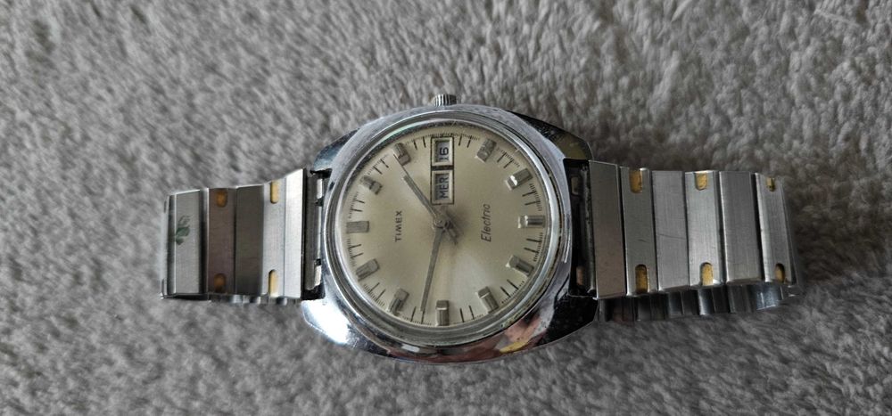 ceas de mana barbatesc  timex Watch model 52 electric retro