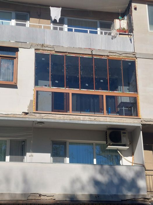 Безпрофилно остъкление