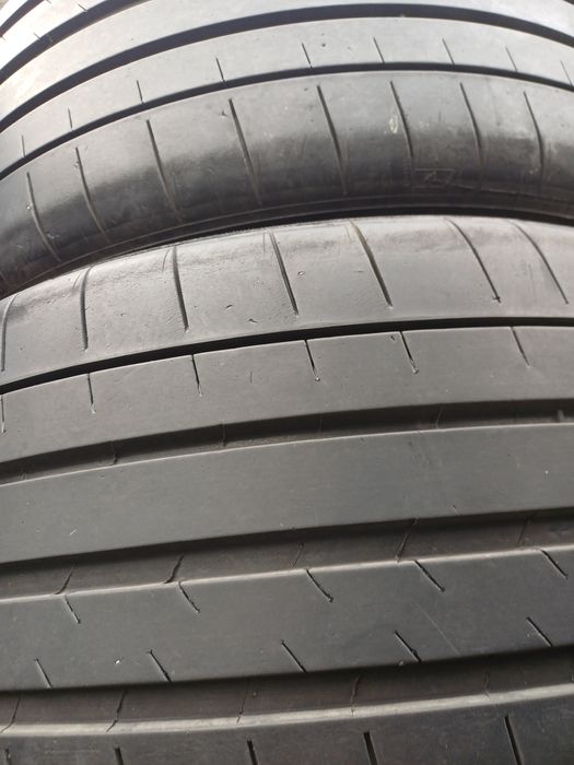 Гуми 245/35/19 Мишелин