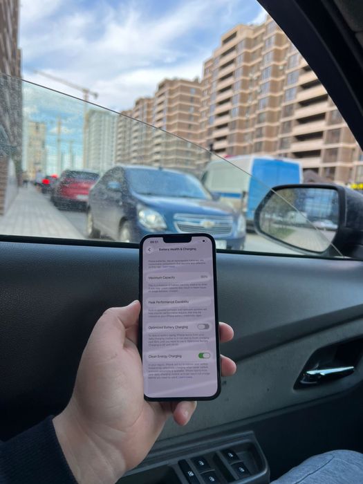 Айфон 13 iphone 86% аккум