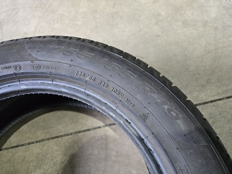235/55/19 PIRELLI 4бр