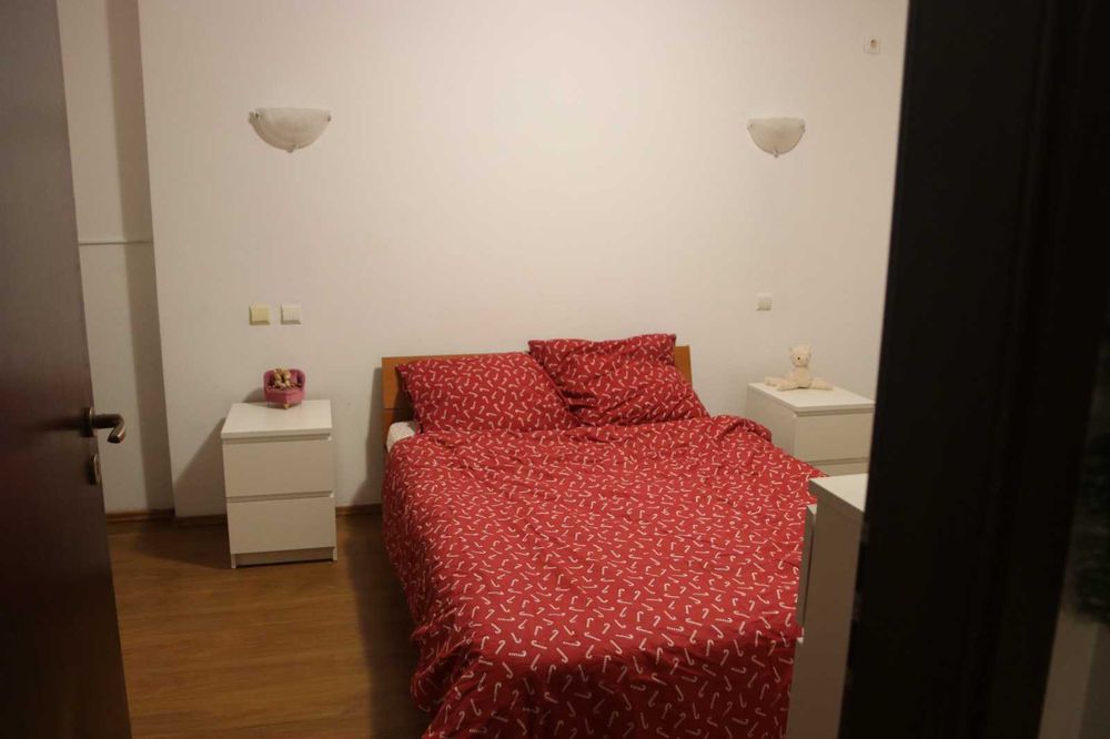 Inchiriez apartament 3 camere