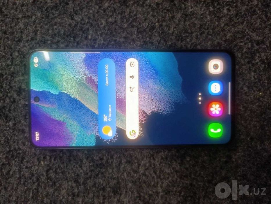 Original vietnam Samsung s21 FE 5G 8/256gb sotiladi
