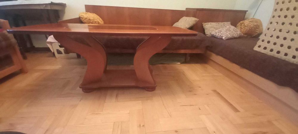 Маса за хол, поръчкова