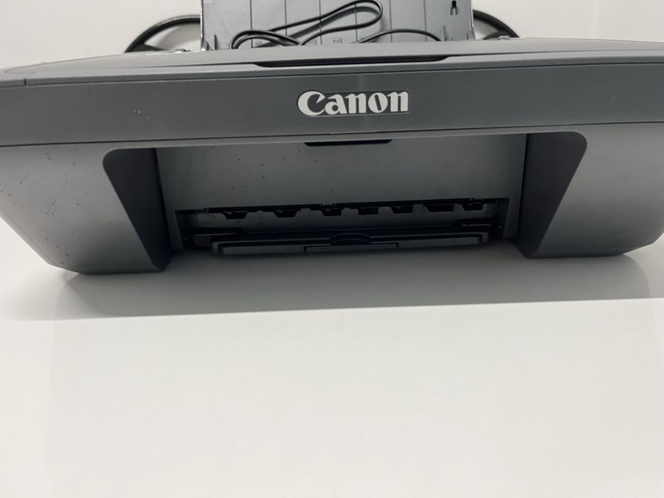 Продам принтер Canon цветной и черный