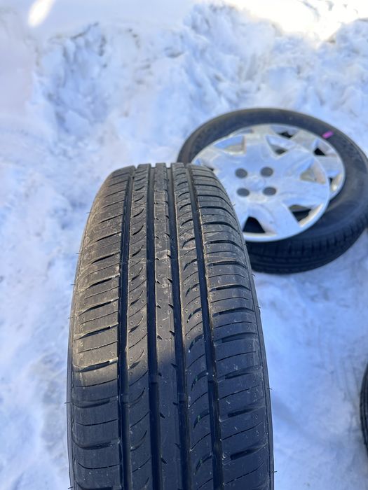 Продам комплект колес