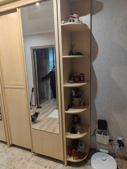 Прихожая с зеркалами