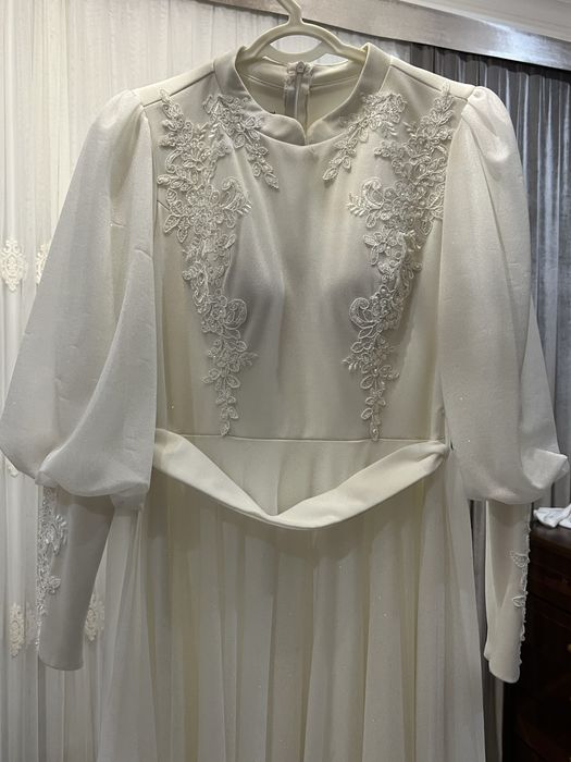 СРОЧНО продаю вечернее платье