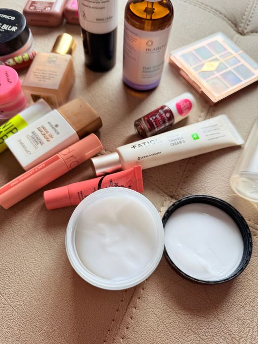 Козметичен сет, ЛОТ Estee Lauder, nyx