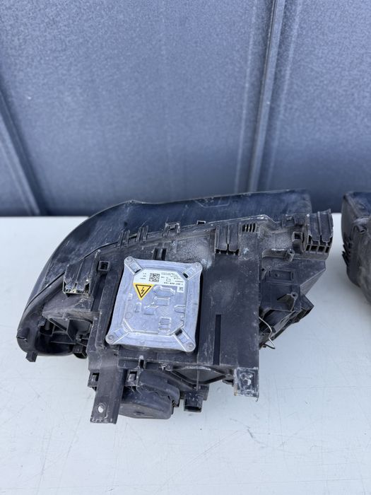 Far Xenon Adaptiv BMW X3 e83 facelift LCI stanga / Dreapta