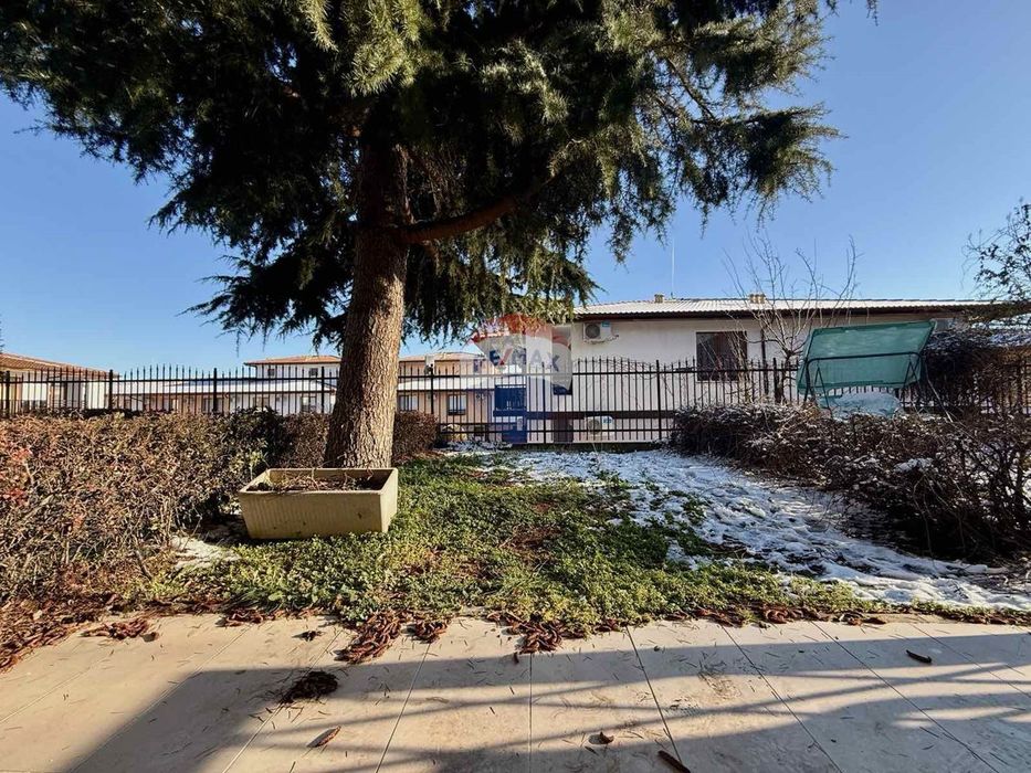 Продава се Тристаен апартамент в с. Рогачево, Област Добрич - 100 кв.м за 551 €/кв.м - Снимка #9