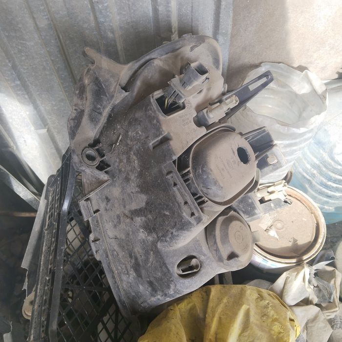 Продам фары. Мерседес