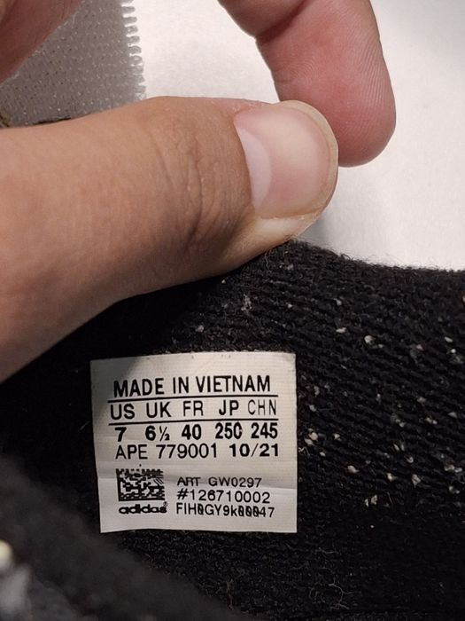 Кросовки Adidas в хорошем состоянии