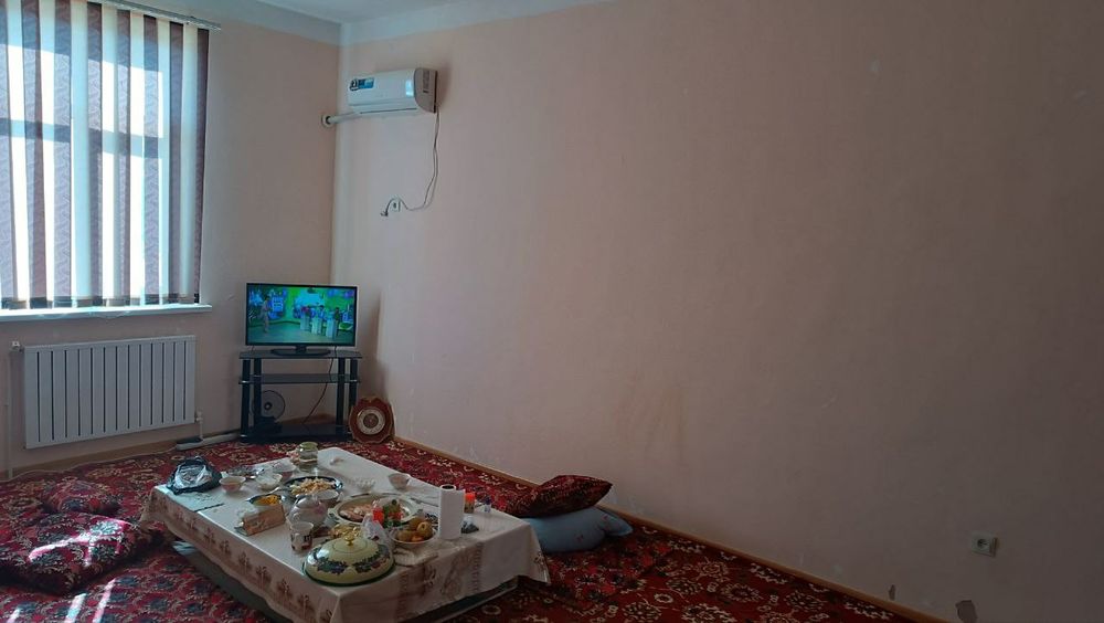 27-мкр 1-этаж 3 комната