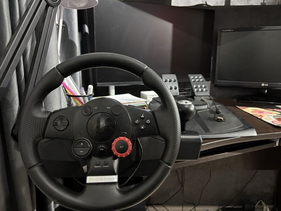 Руль Logitech Driving Force GT