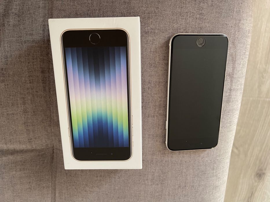 Продам iphone SE в хоршем состоянии