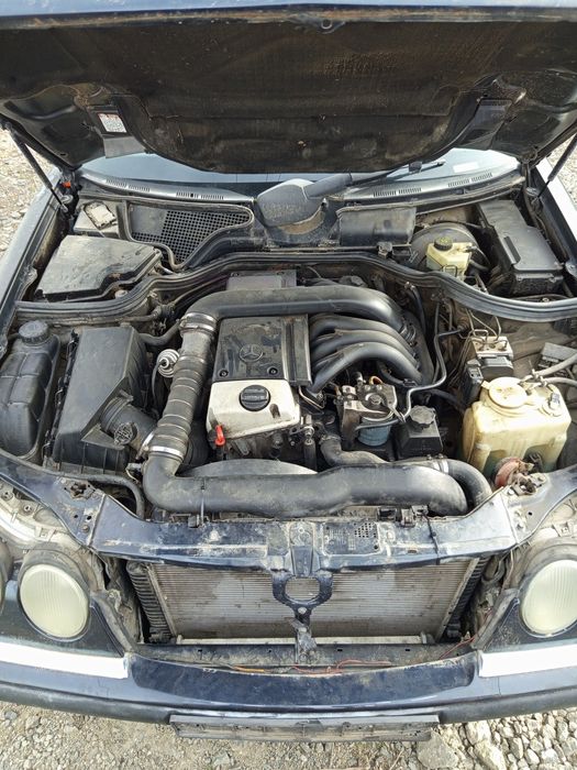 Мерцедес Е 250 турбо дизел