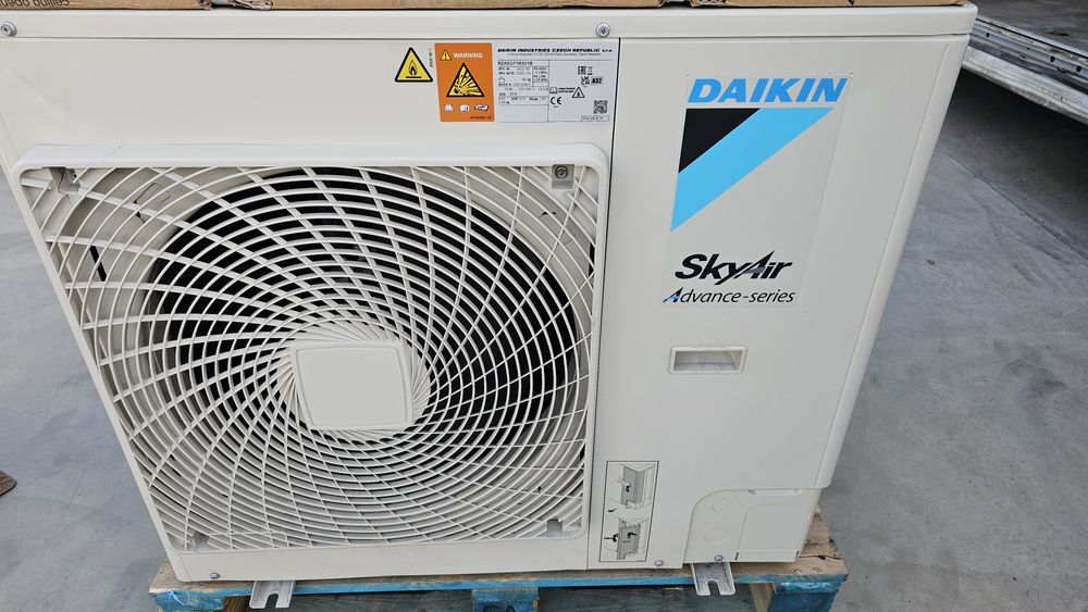 Канални климатици Daikin  2бр х 12ки FBA35 с RZASG71