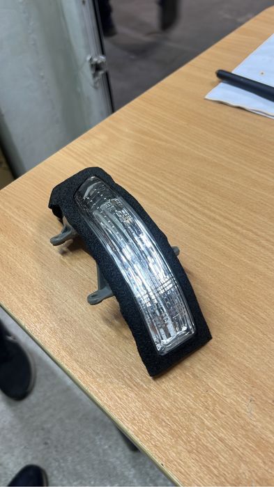 Зеркала на ланд крузер прадо 150