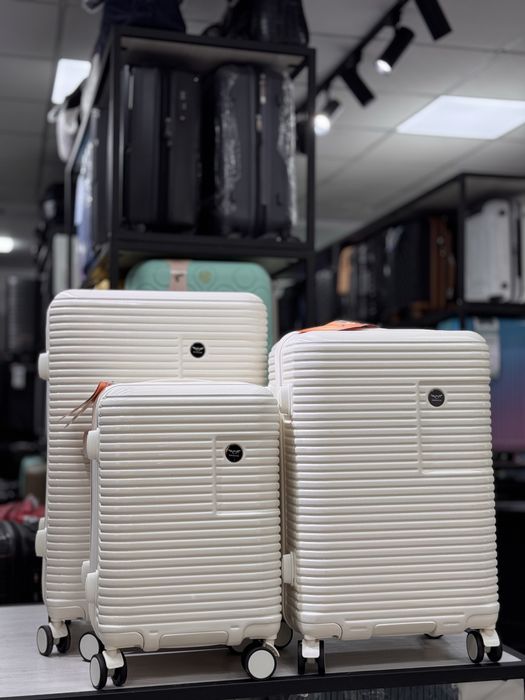 Sifatli chamadonlar skidka narxlarda, чемоданы на скидке