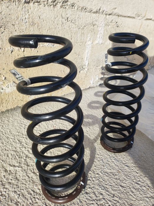 Оргиналный  Hunday Sonata ның пружинасы сатылады Б/у но  почти новый