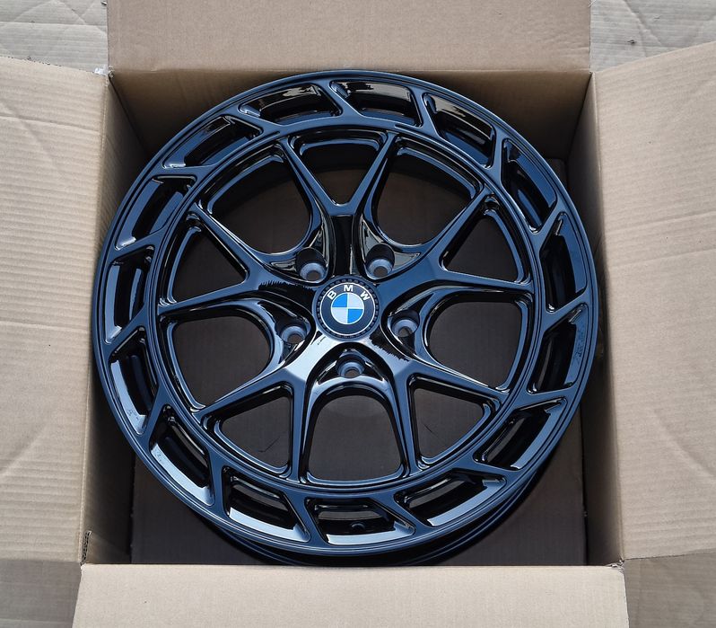 Jante 18 BMW seria 1, 2, 3, 4, 5, 6 7 sau X1 X2 X3 X4 X5 Z8
Jante Noi cu Factura și Garantie
Magazin authauss.ro