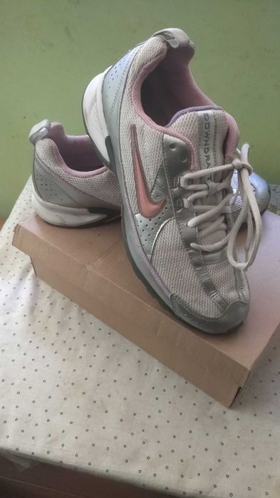 Спортни боти КЕЕN,NIKE