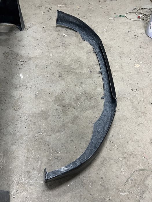 Губа накладка GS350 190