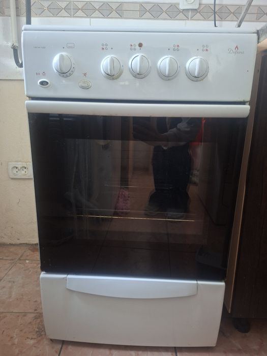 Продам Газ плиту