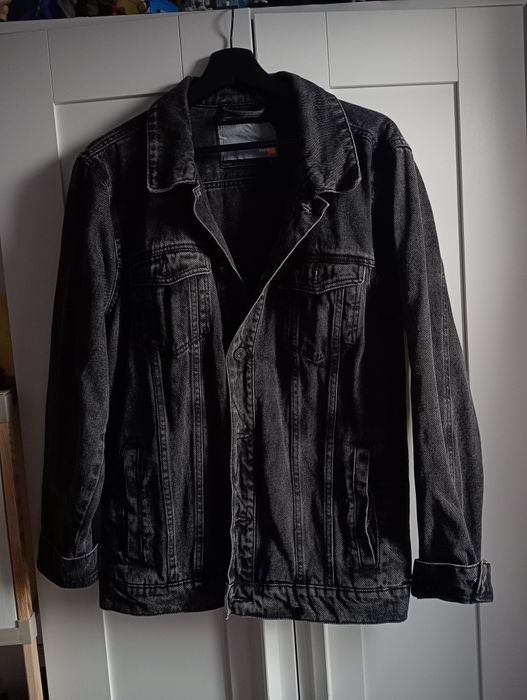 Geci, sacou, hanorac și bluză