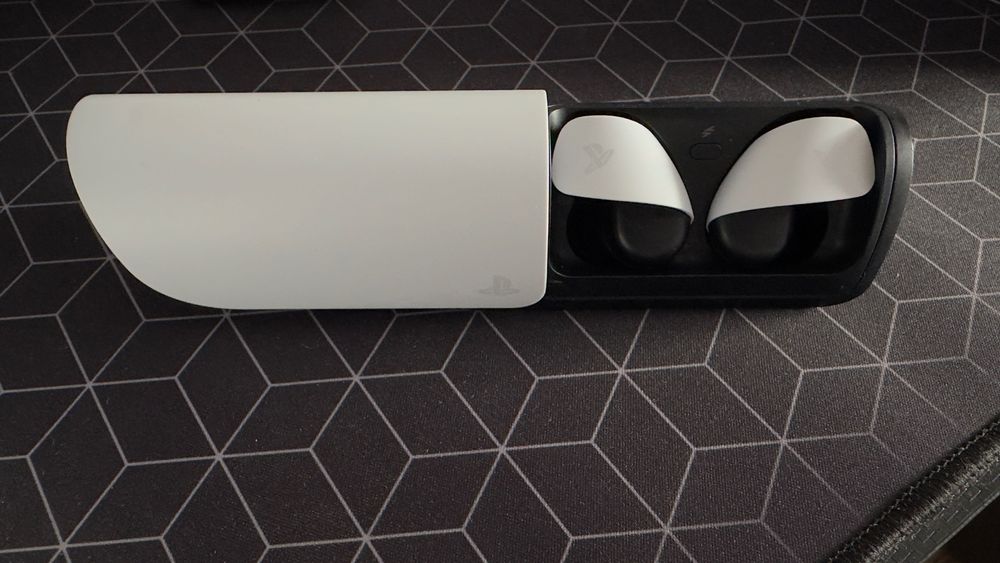 Pachet PS5 Disc + 1 Controller Original (pretul nu este negociabil)