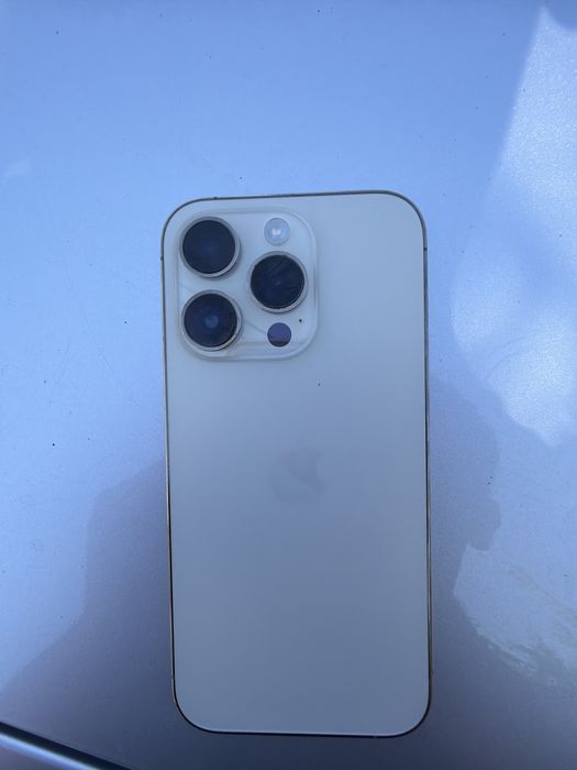 Продам  Iphone 14 pro