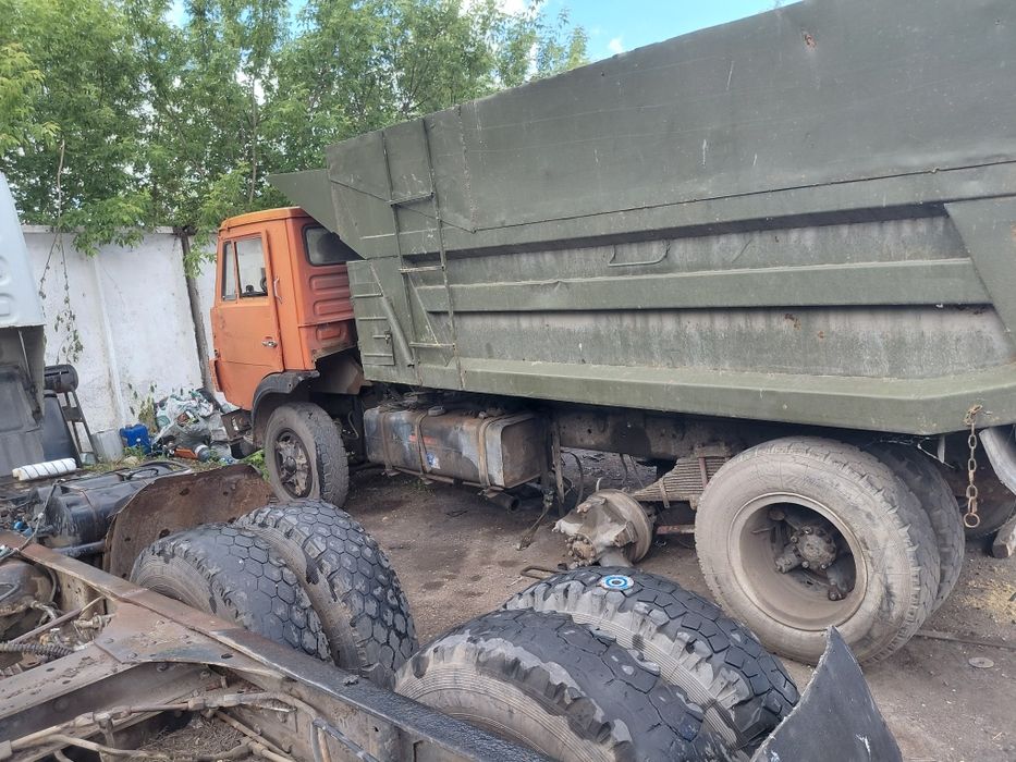Продам камаз по запчастям