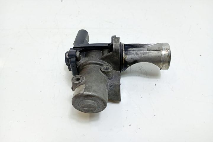 Supapa EGR 038131501BF Volkswagen VW Passat B6 seria