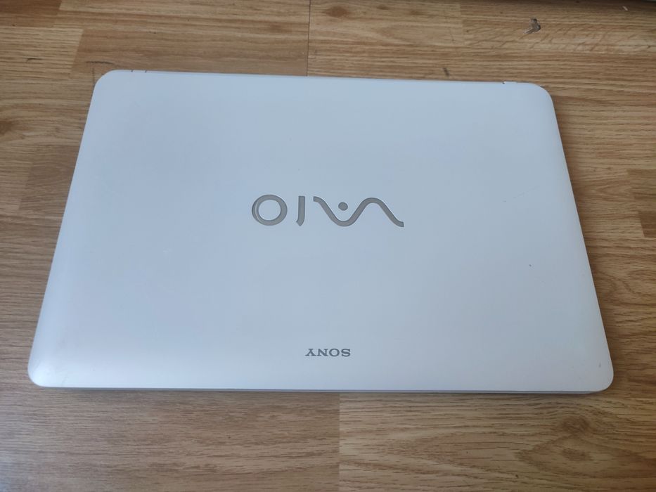 Laptop Gaming Sony Vaio - i5-4200u/ 8gb/ 256gb SSD/ Nvidia GT 740M/ Baterie 2h