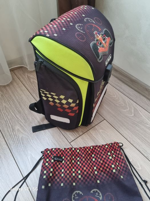 Ученическа раница Herliz