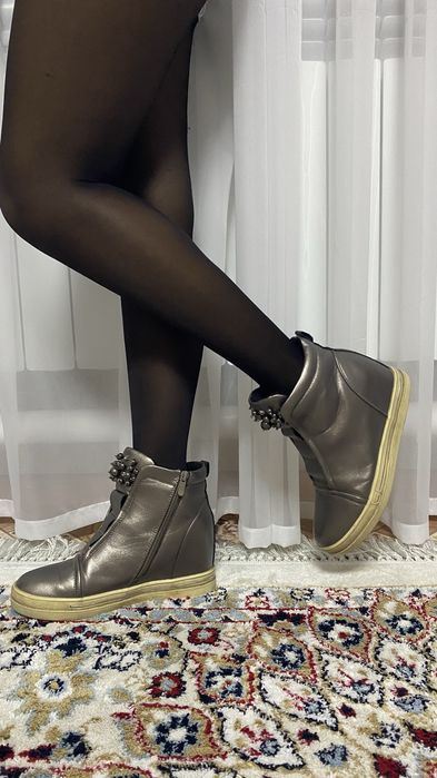 Ботинки демисезонные