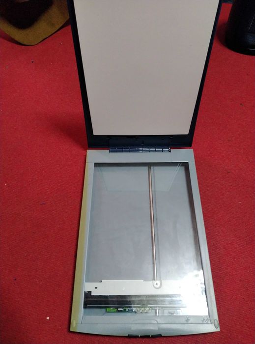 Продавам скенер Канон - 20