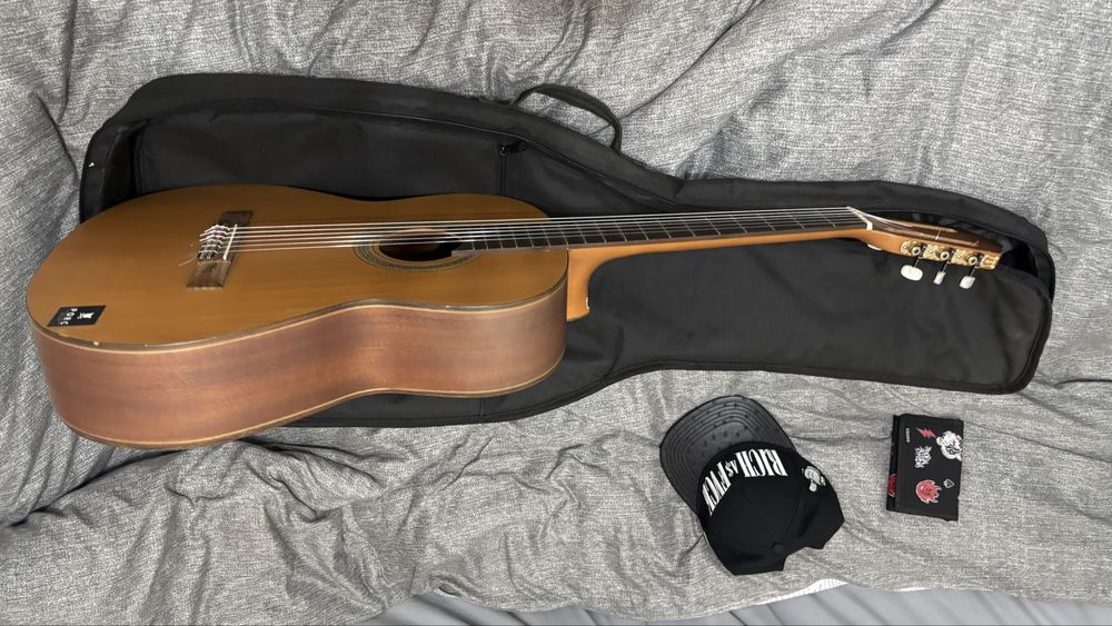 Chitara Clasica + Hus