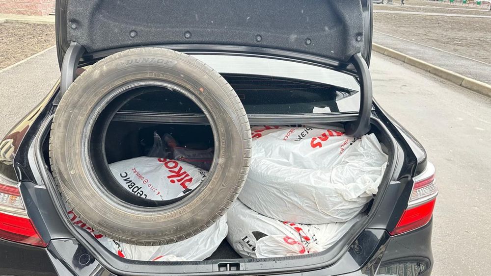 Продам почти новып шины дунлоп