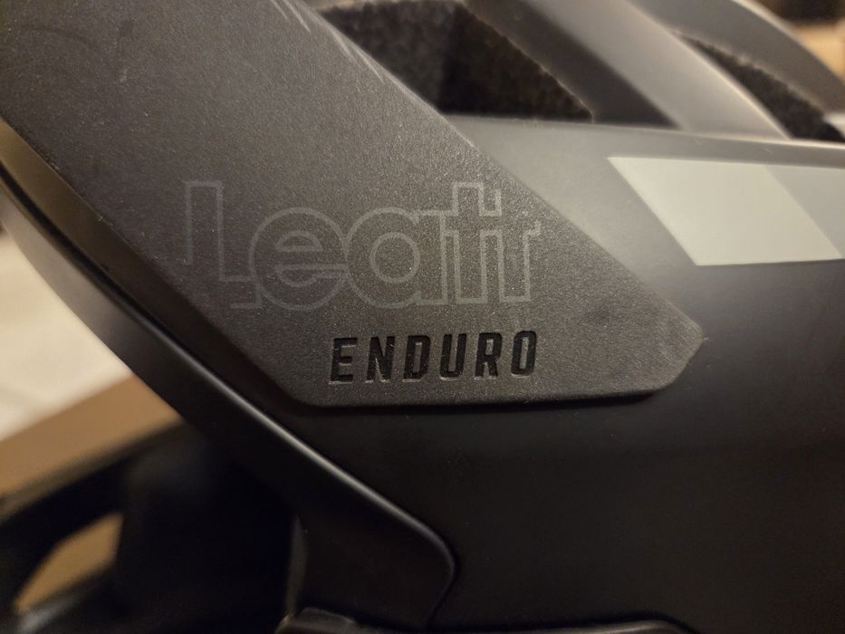 Каска Leatt MTB Enduro 2.0. нова в кутия