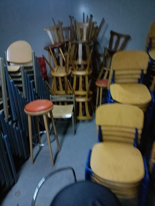 Vând scaune, diferite modele